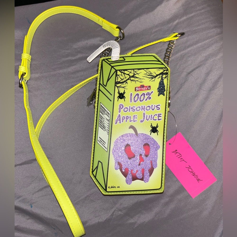 ▪️SOLD▪️Betsey Johnson Halloween Purse